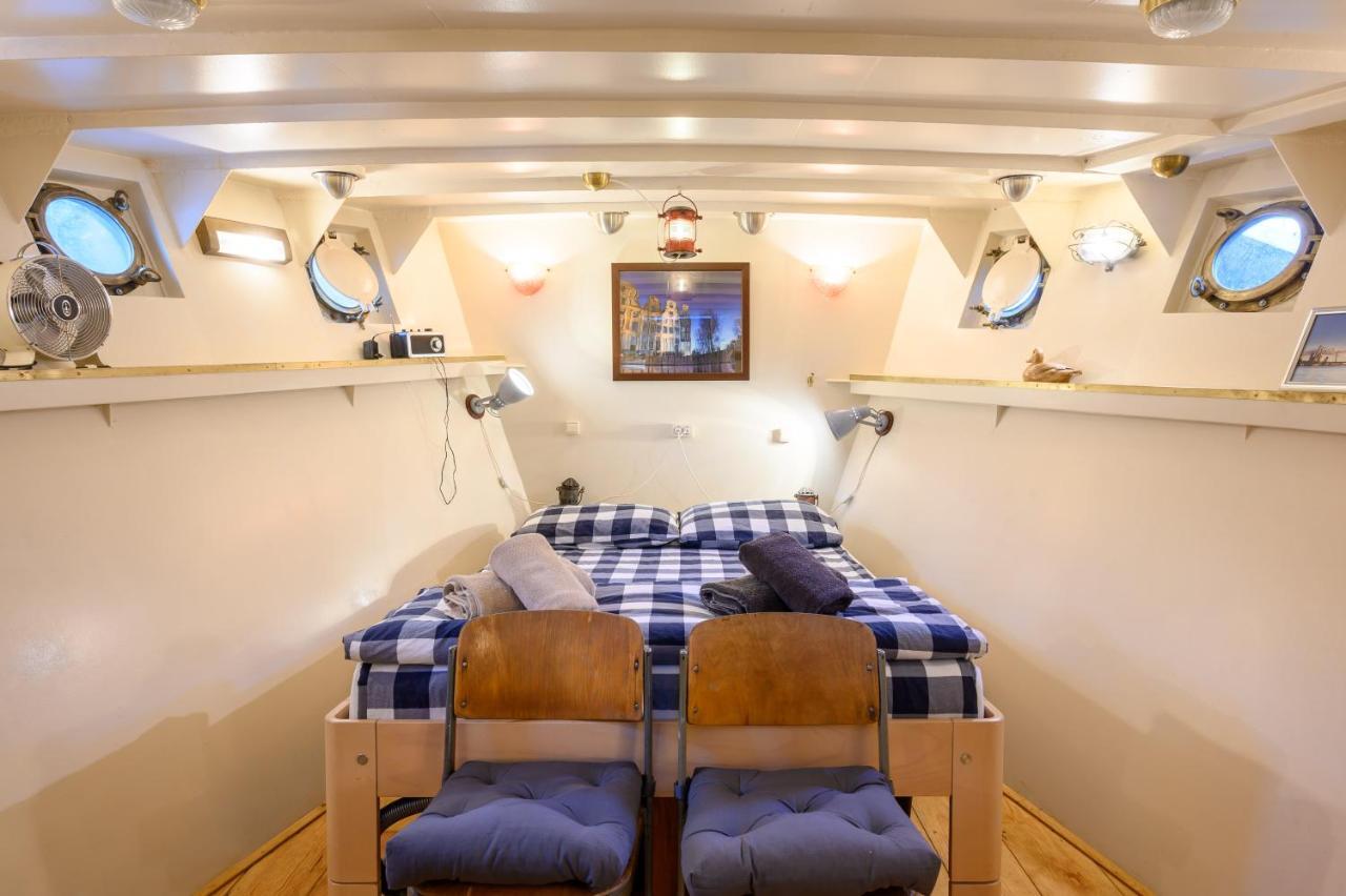 Boatapartment Animathor On Top Location Rotterdam Ngoại thất bức ảnh
